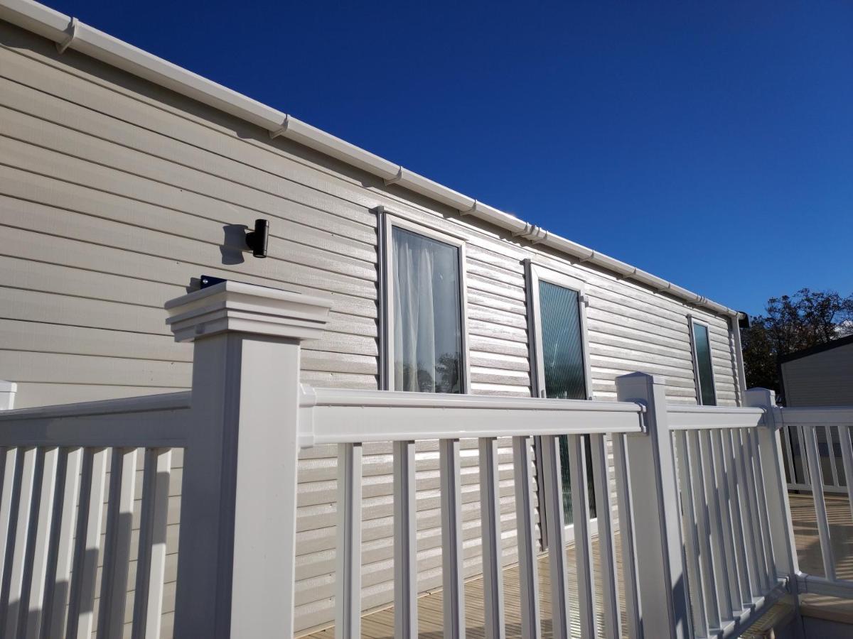 Hoburne Bashley Self-Catering Holiday Home New Milton Εξωτερικό φωτογραφία